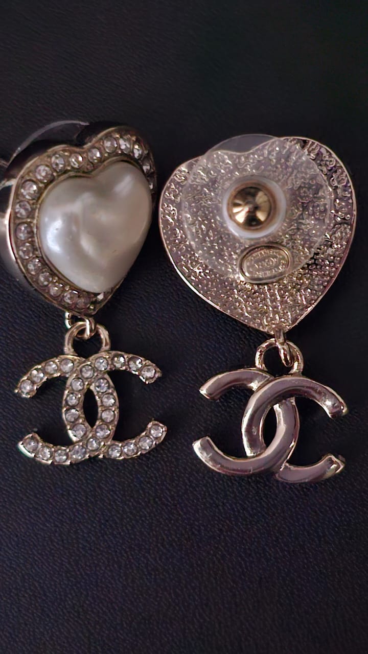 Masterpiece Edition – CHANEL CC Earrings