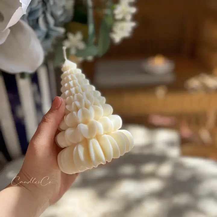 Scented Christmas Tree Candle (15)