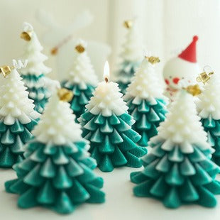 Scented Christmas Tree Candle (15)