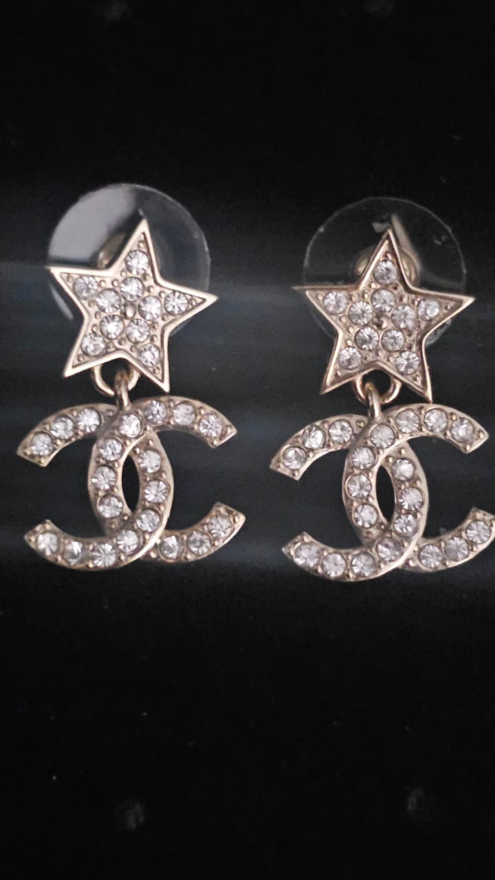 Masterpiece Edition – CHANEL CC Earrings