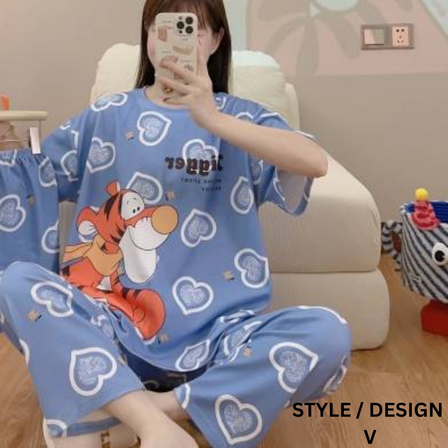 Two-pieces of Pajamas Set Shirt and Long Pants (Free Size)