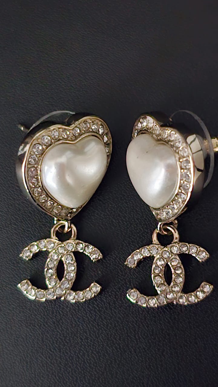 Masterpiece Edition – CHANEL CC Earrings