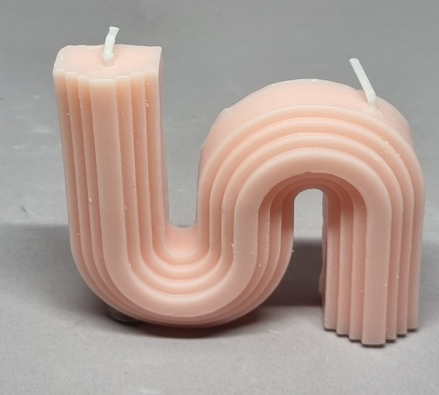 U candles